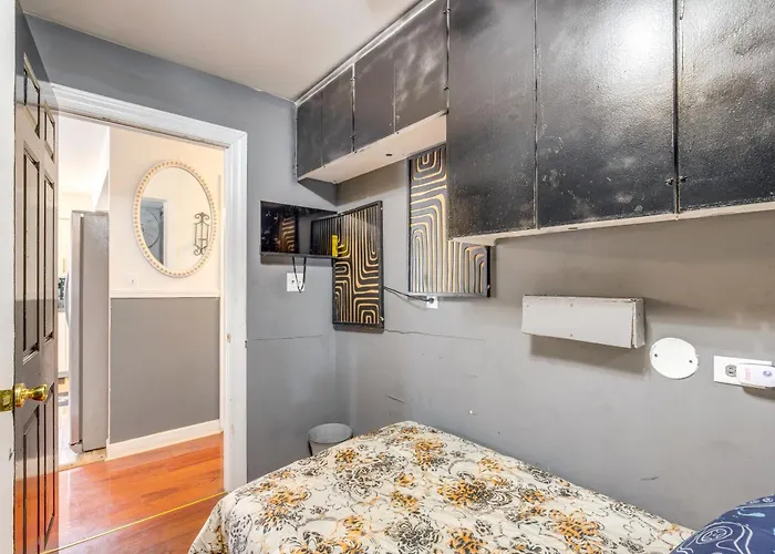 Appartement Walk To Stores & Parks! Stylish